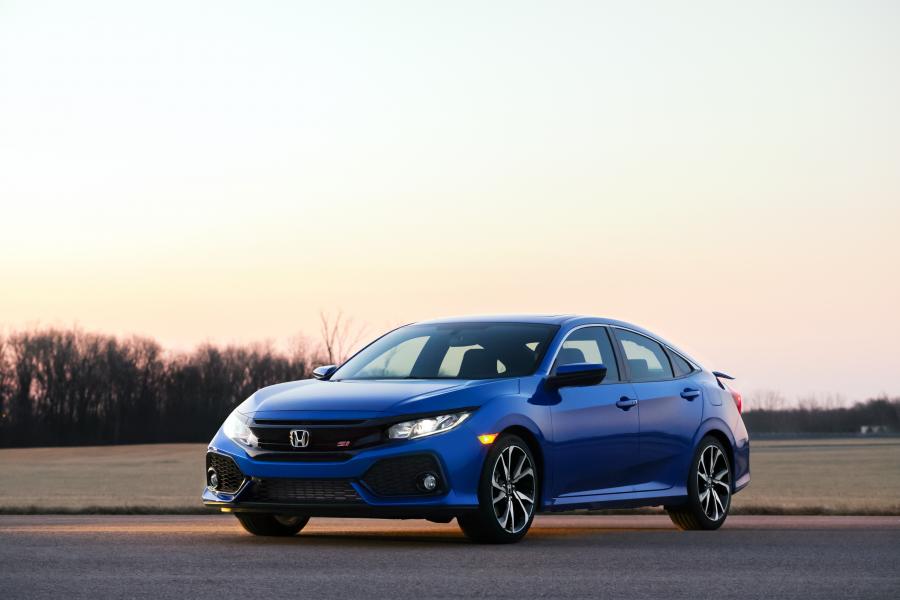  Honda Civic Si Sedan 2017 года  (NA) (фото 44 из 48)